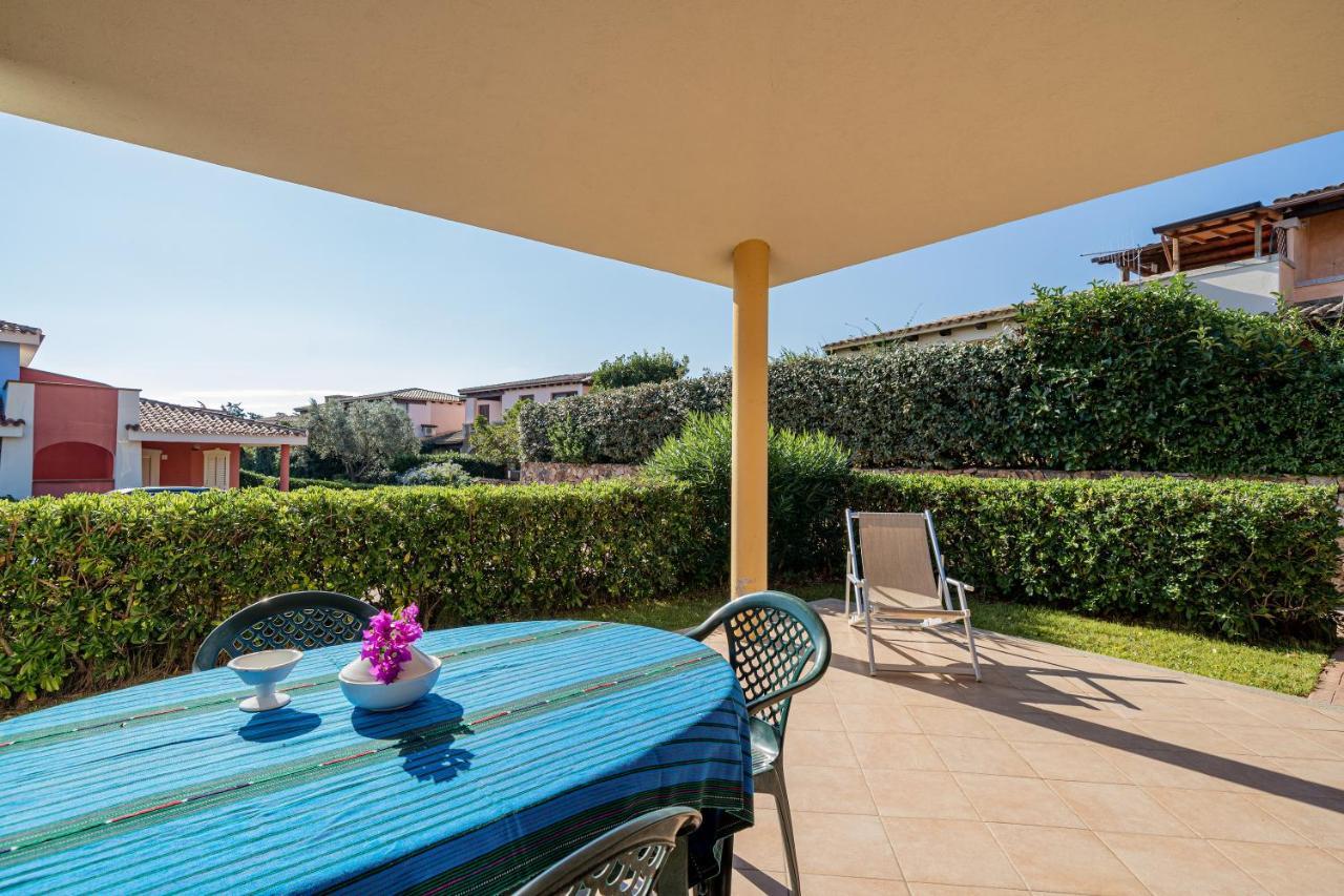 Apartments In Residence With Swimming Pool In Cala Girgolu Monte Petrosu Exterior foto