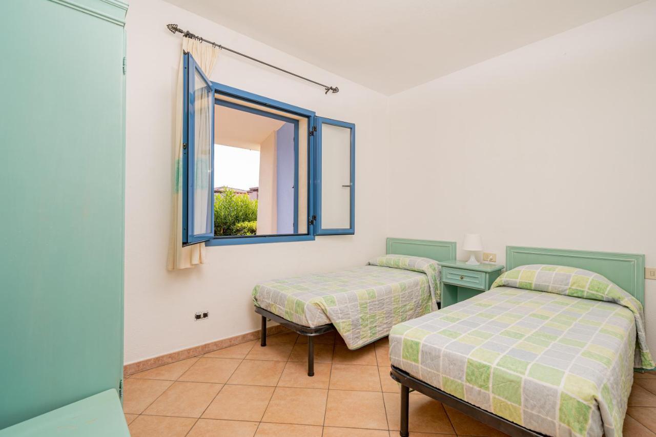 Apartments In Residence With Swimming Pool In Cala Girgolu Monte Petrosu Exterior foto